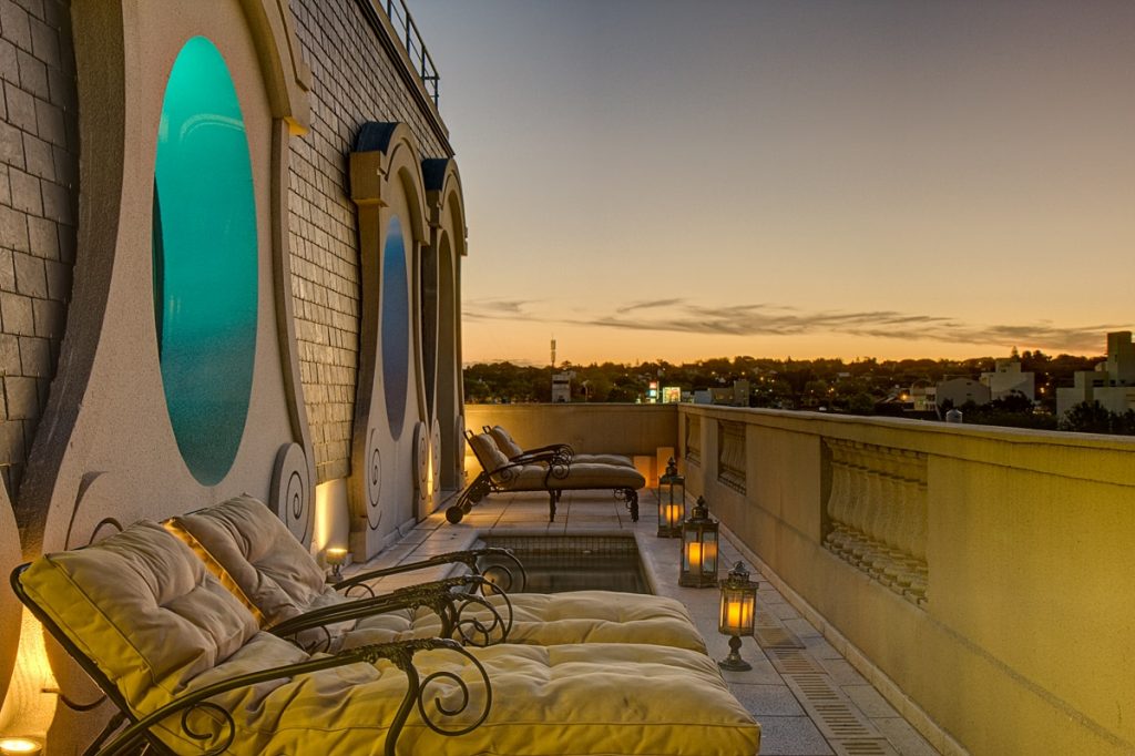 Hotel Sainte Jeanne     Boutique Spa Mar del Plata     Guemes 2850